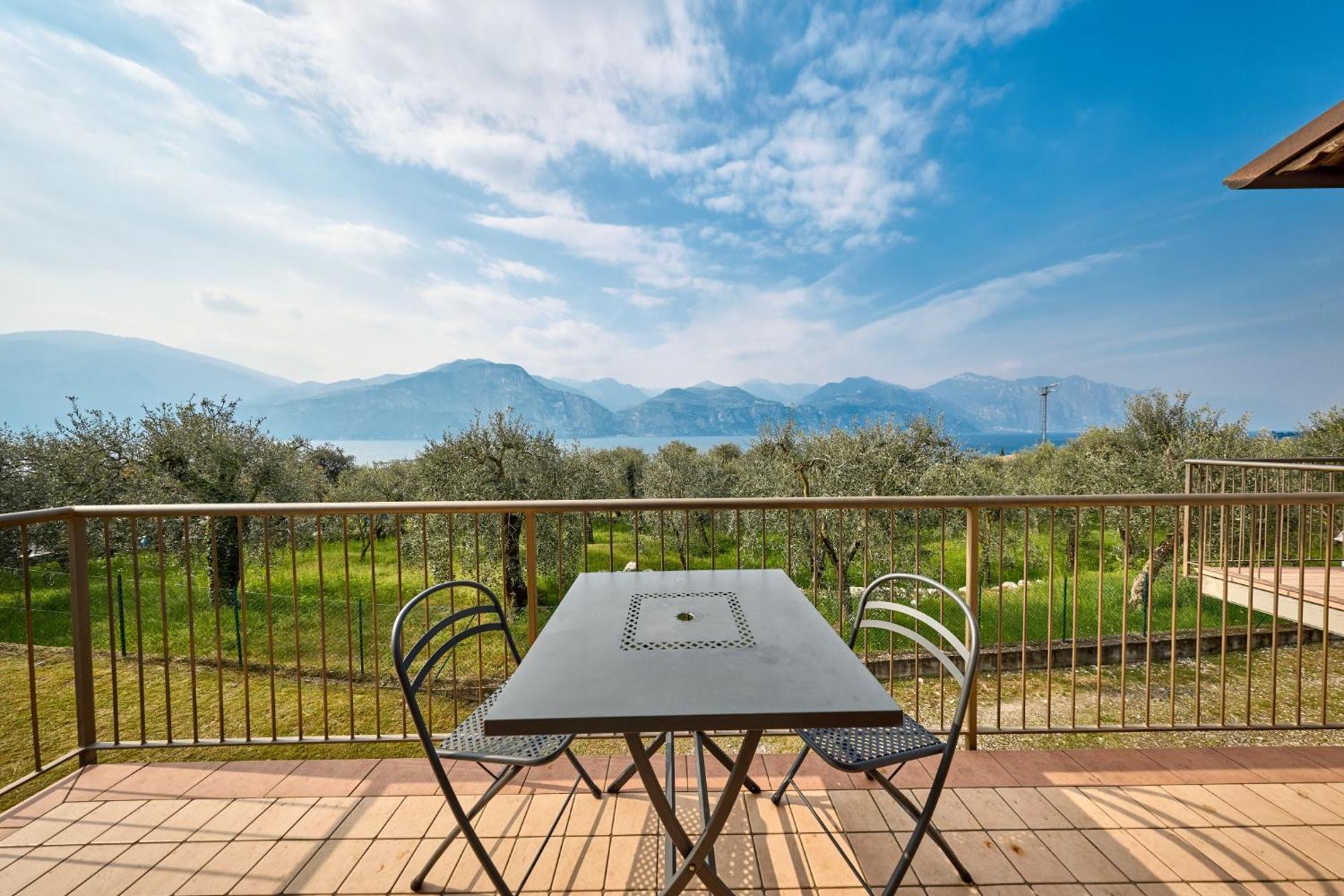Bellavista Apartment Malcesine Bagian luar foto